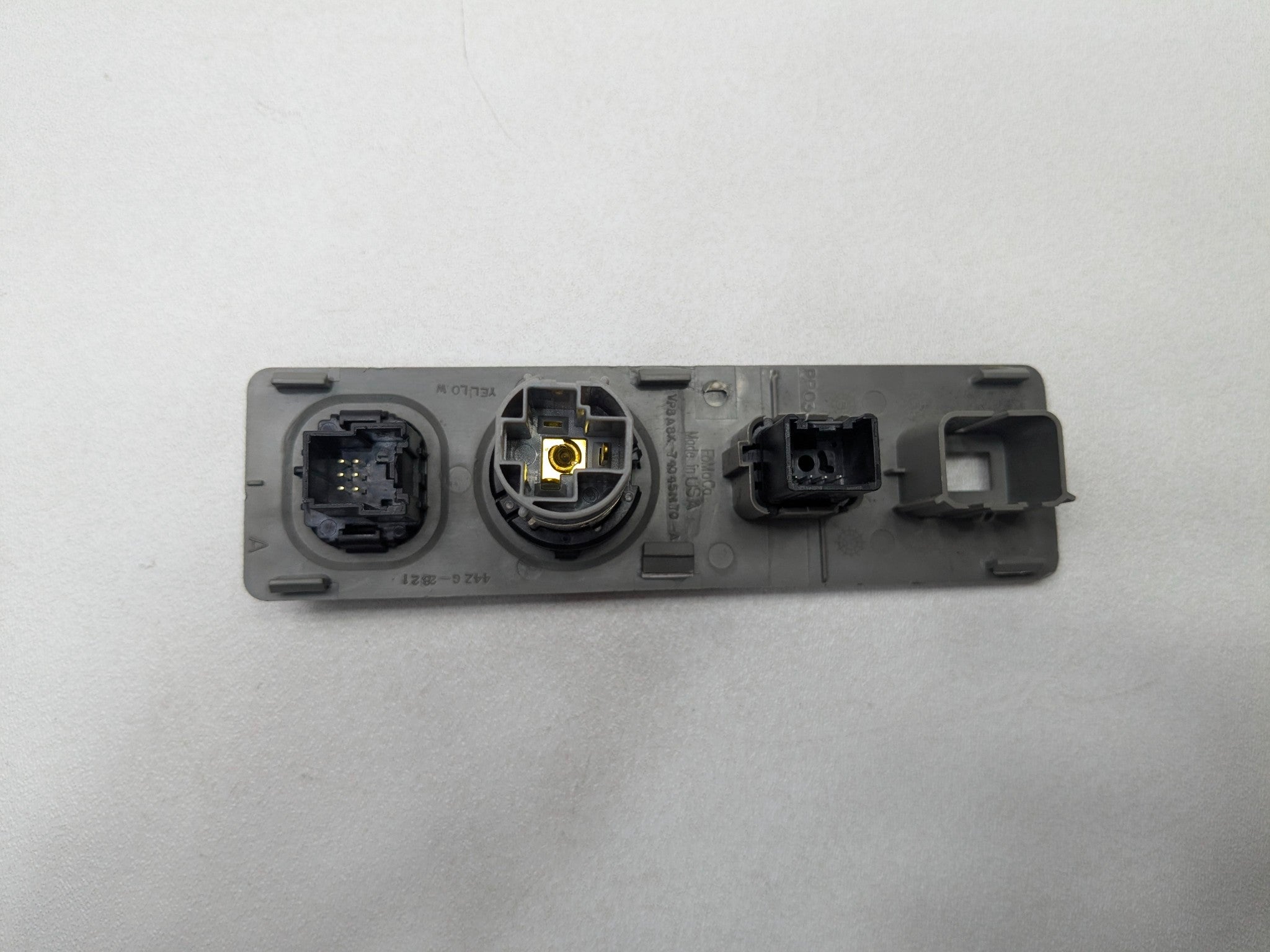 2009 - 2012 OEM FORD FLEX CENTER CONSOLE TRIM BEZEL PANEL CIGARETTE PLUG USB