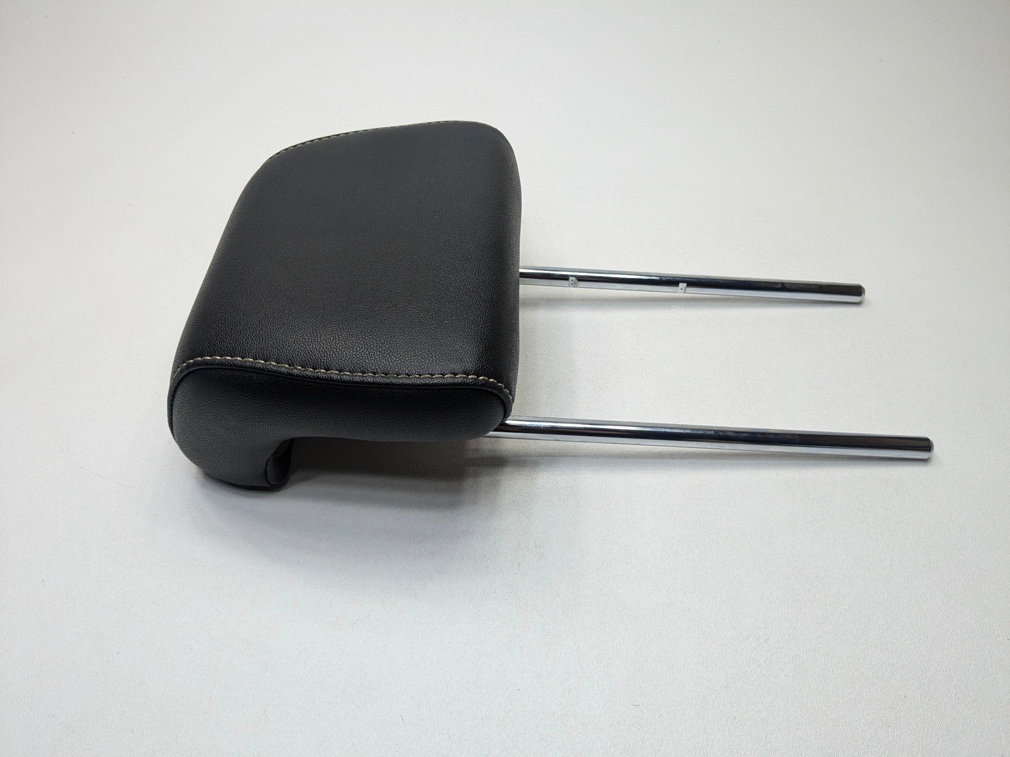 2009 - 2012 OEM FORD FLEX 3RD ROW LEFT DRIVER SIDE HEADREST BLACK