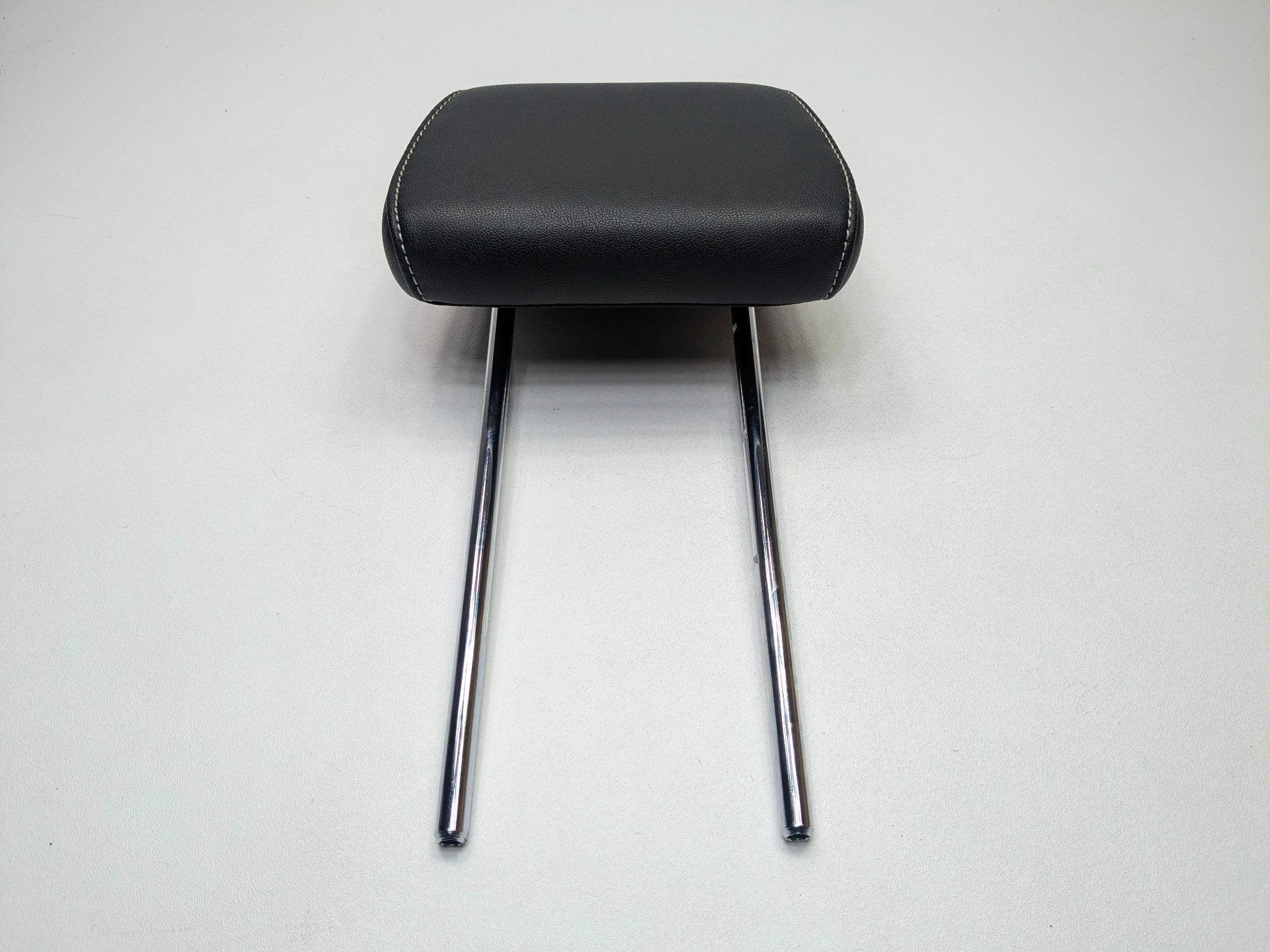 2009 - 2012 OEM FORD FLEX REAR 3RD ROW HEADREST BLACK LEATHER