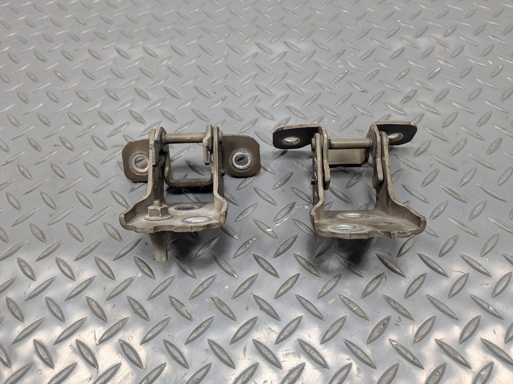 2009 - 2012 OEM FORD FLEX FRONT LEFT DRIVER SIDE DOOR HINGE SET UPPER AND LOWER