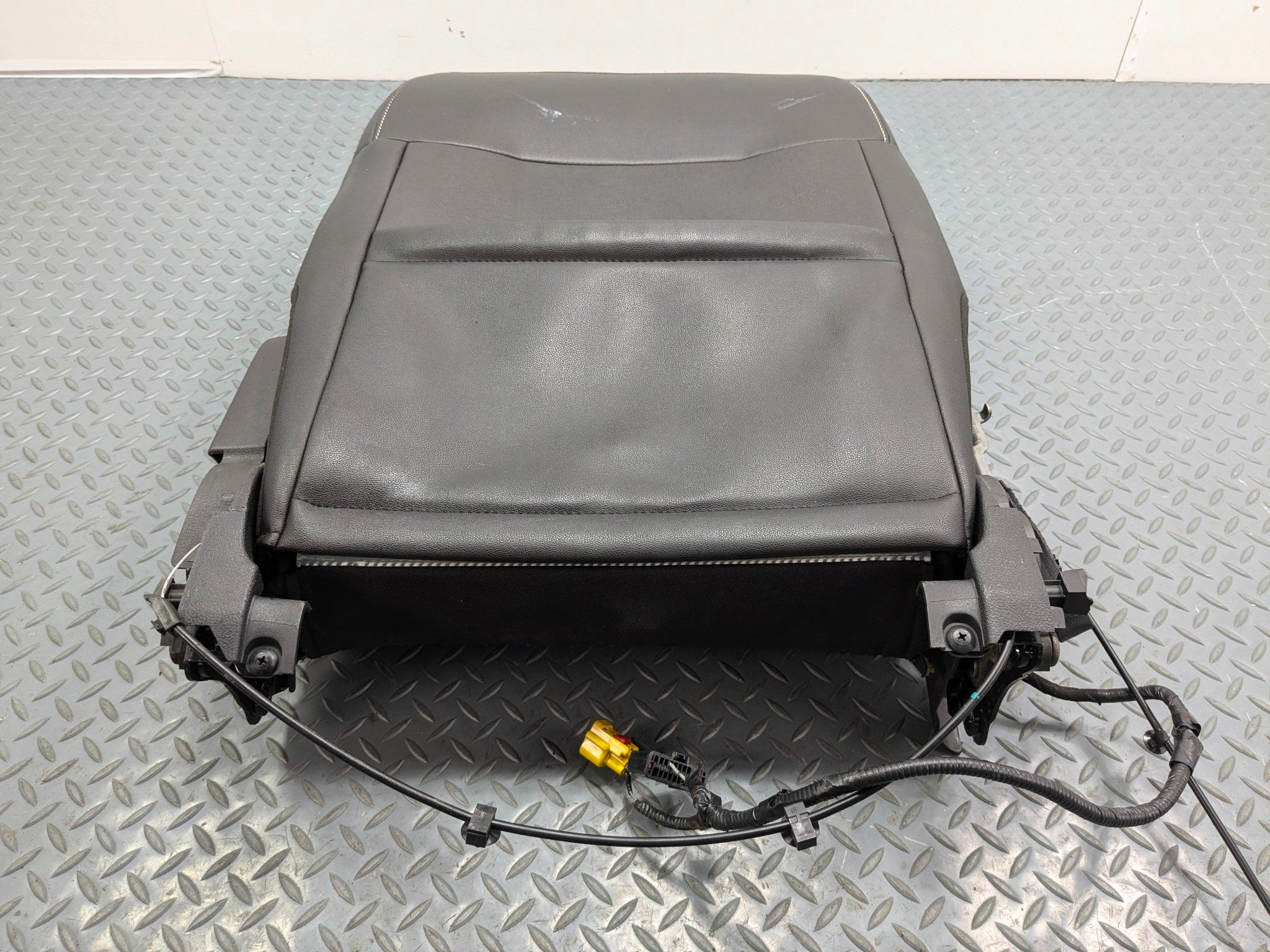2009 - 2012 OEM FORD FLEX FRONT RIGHT SIDE UPPER SEAT CUSHION LEATHER BLACK