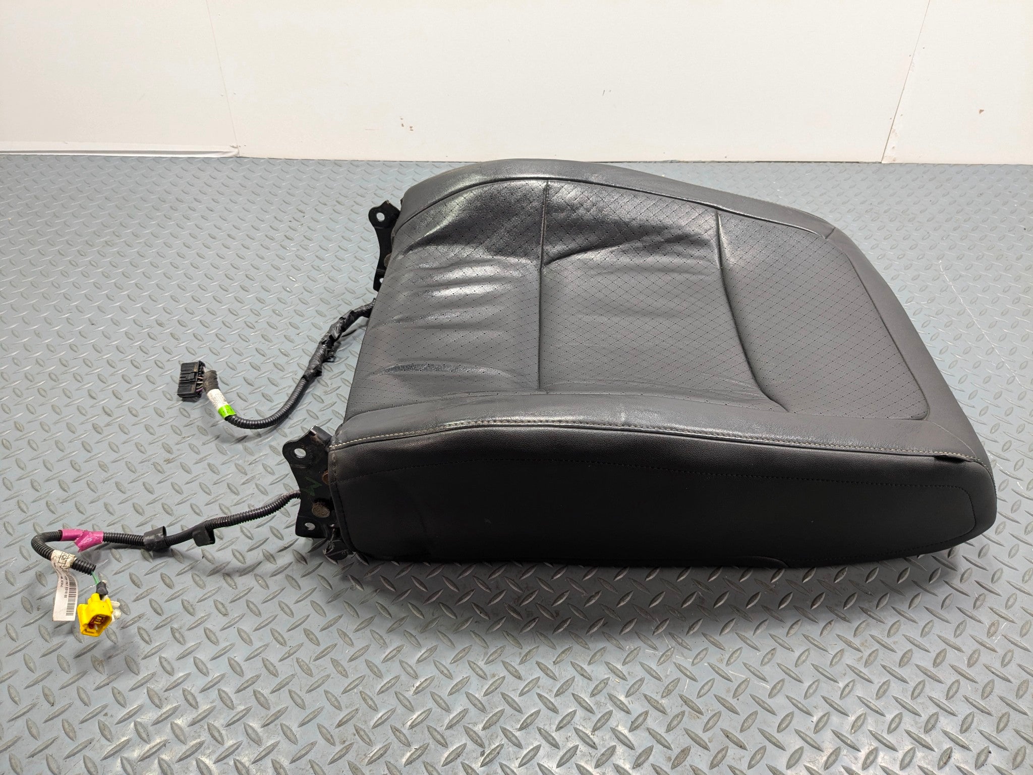 09 - 12 OEM FORD FLEX FRONT LEFT DRIVER SIDE UPPER SEAT CUSHION LEATHER BLACK