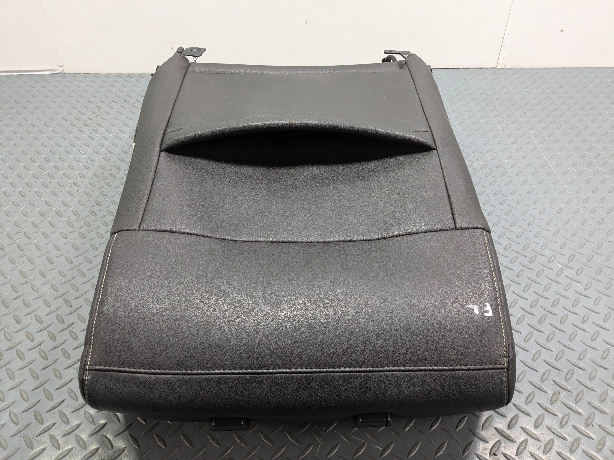 09 - 12 OEM FORD FLEX FRONT LEFT DRIVER SIDE UPPER SEAT CUSHION LEATHER BLACK