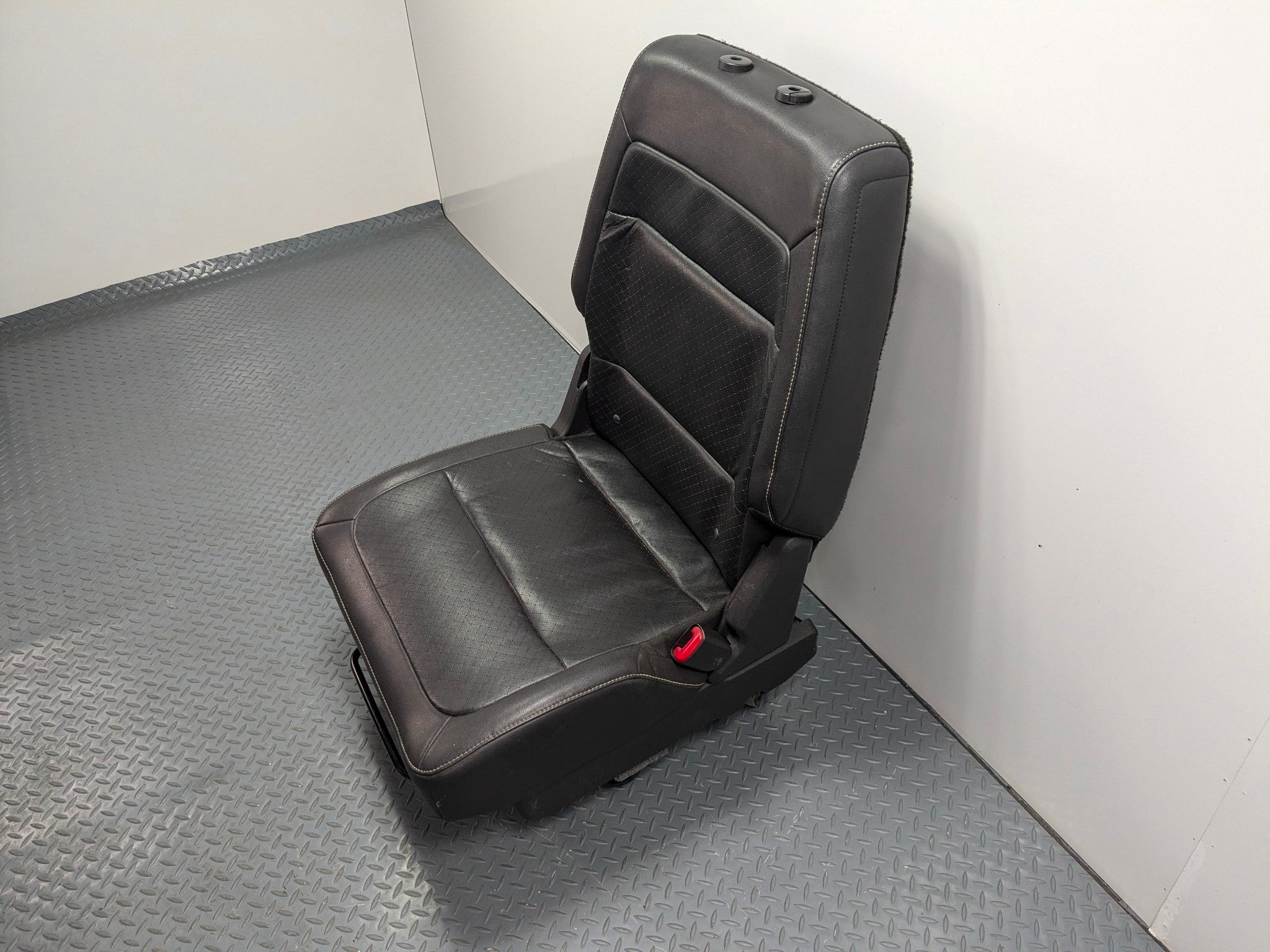 2009 - 2012 OEM FORD FLEX REAR RIGHT SIDE 2ND ROW SEAT ASSEMBLY LEATHER BLACK