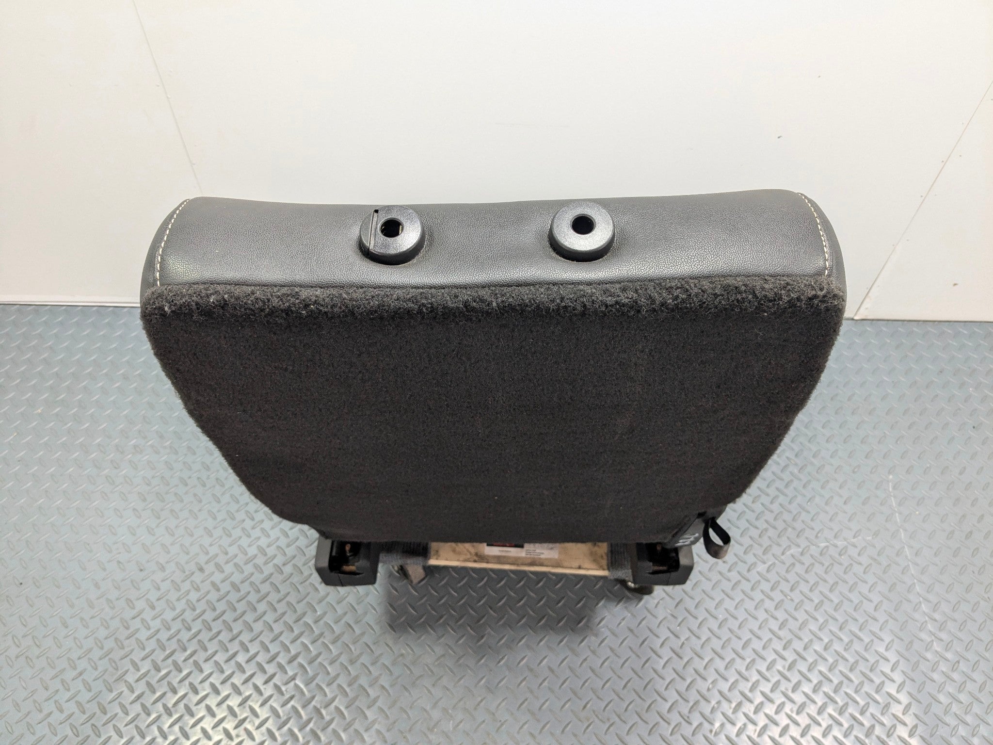 2009 - 2012 OEM FORD FLEX REAR RIGHT SIDE 2ND ROW SEAT ASSEMBLY LEATHER BLACK