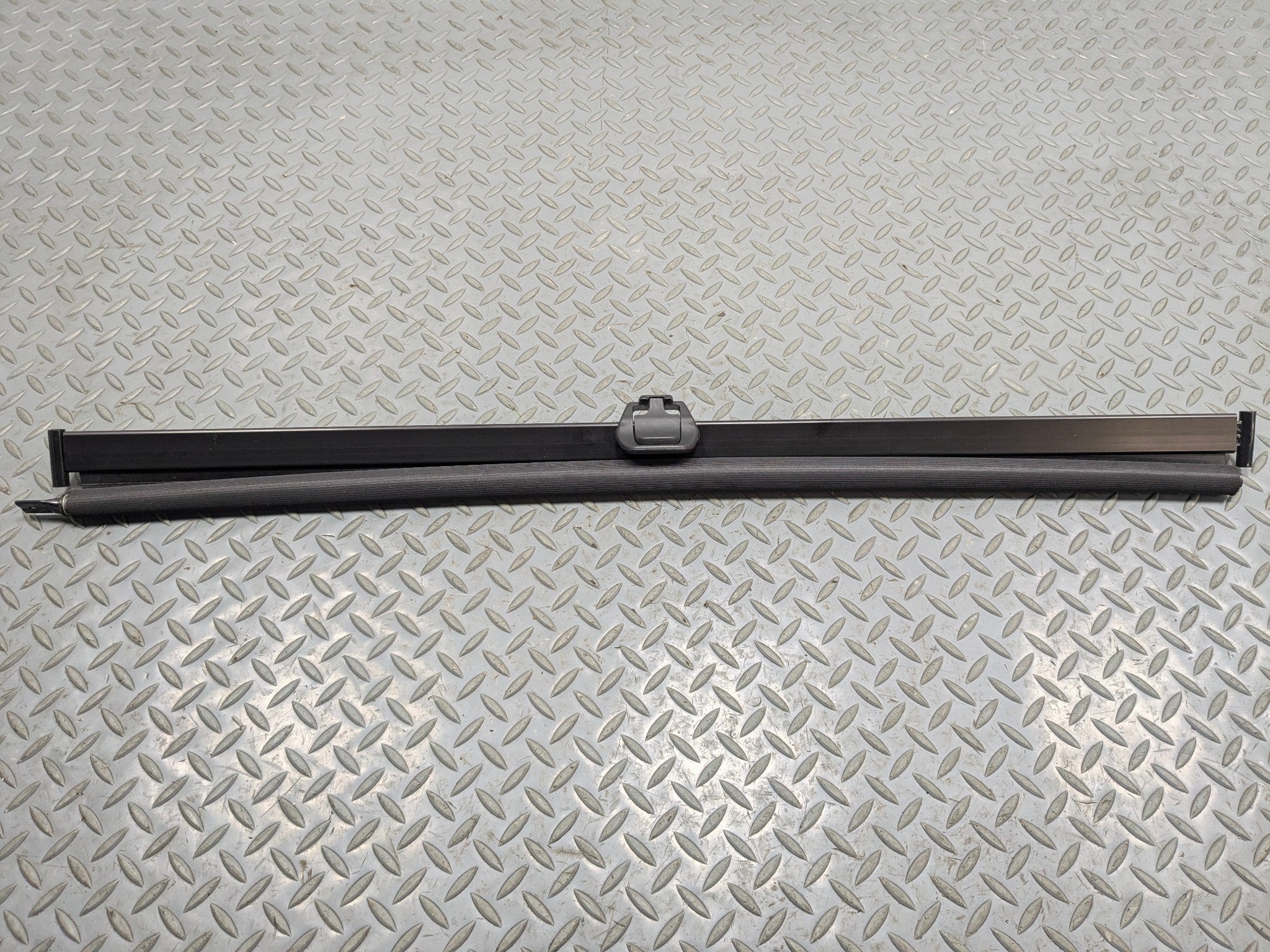 2009 - 2012 OEM FORD FLEX REAR SUNROOF RETRACTABLE SUN SHADE