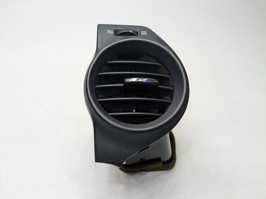 06 - 08 OEM LEXUS IS250 FRONT RIGHT PASSENGER SIDE DASH PANEL AC HEATER AIR VENT