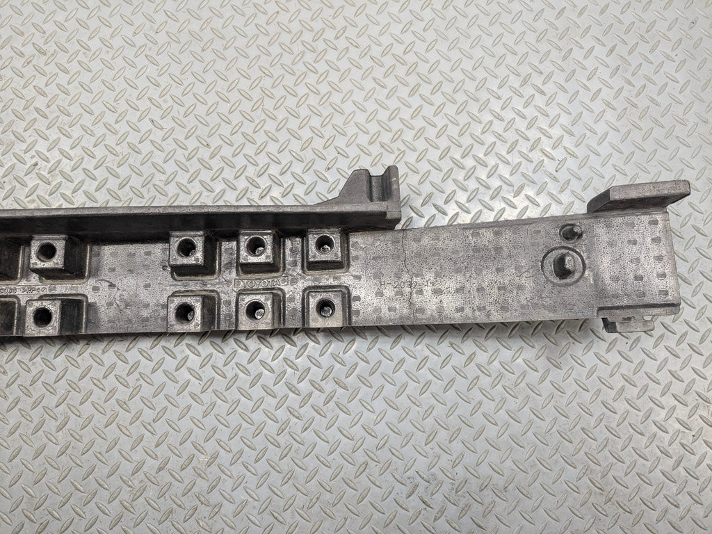 06 - 08 OEM LEXUS IS250 FRONT BUMPER REINFORCEMENT IMPACT ENERGY ABSORBER FOAM