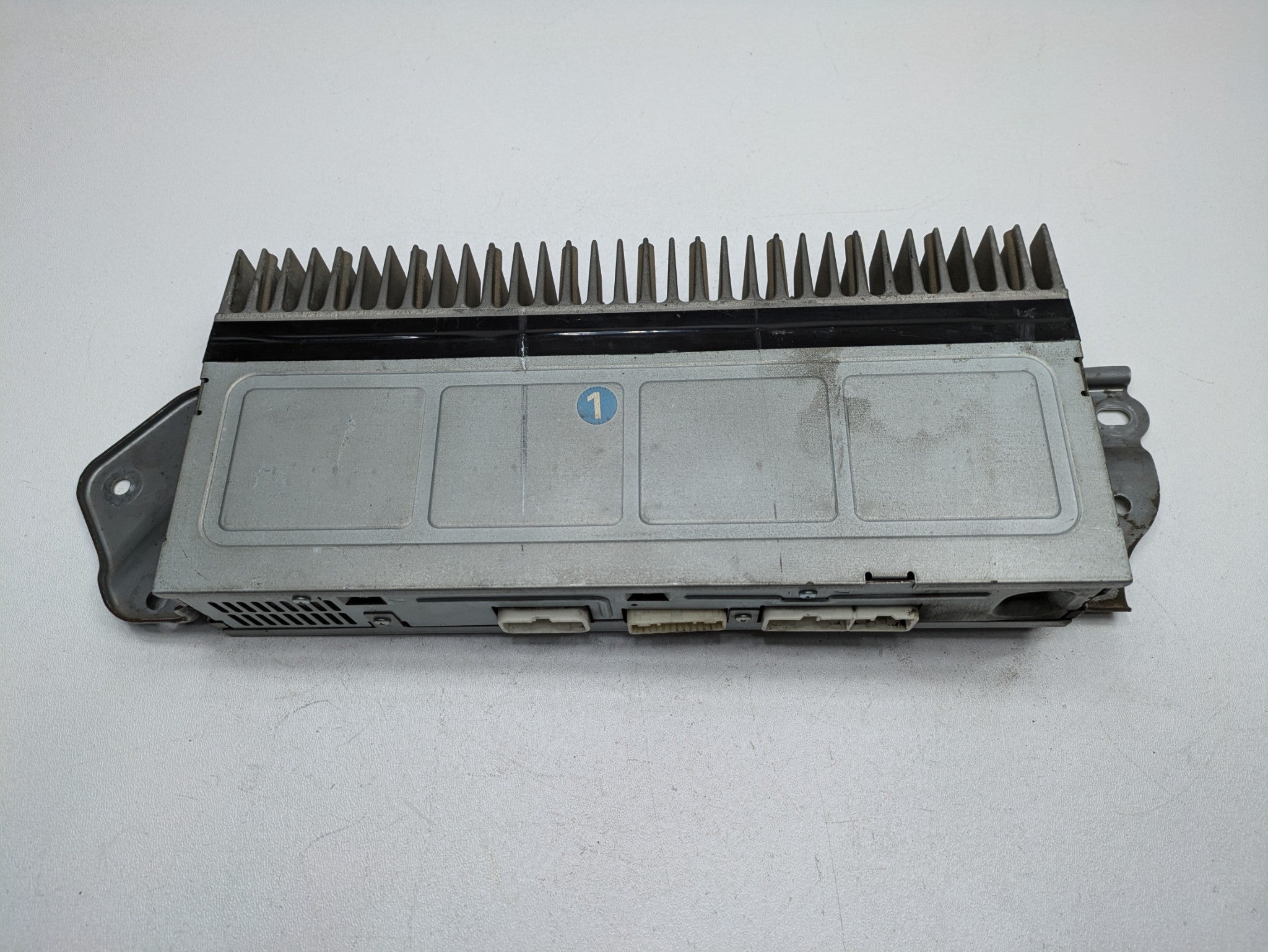 2006 - 2008 OEM LEXUS IS250 AUDIO RADIO SOUND SYSTEM AMPLIFIER MODULE