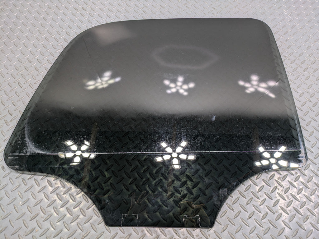 08 - 09 OEM CHEVROLET TAHOE HYBRID REAR RIGHT PASSENGER SIDE DOOR WINDOW GLASS