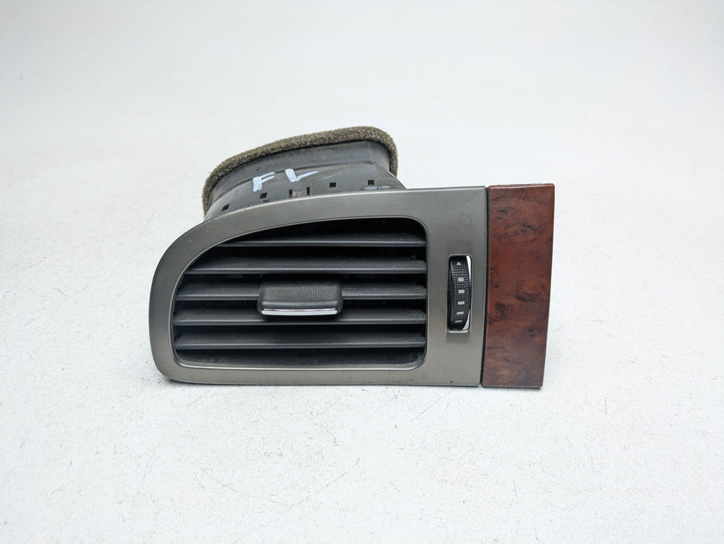08 - 09 OEM CHEVROLET TAHOE HYBRID FRONT LEFT SIDE AC AIR HEATER VENTS ASSEMBLY