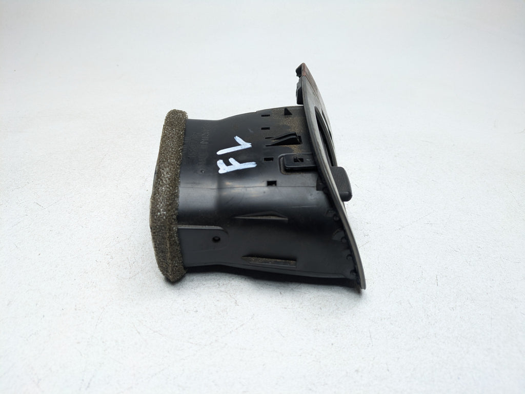 08 - 09 OEM CHEVROLET TAHOE HYBRID FRONT LEFT SIDE AC AIR HEATER VENTS ASSEMBLY