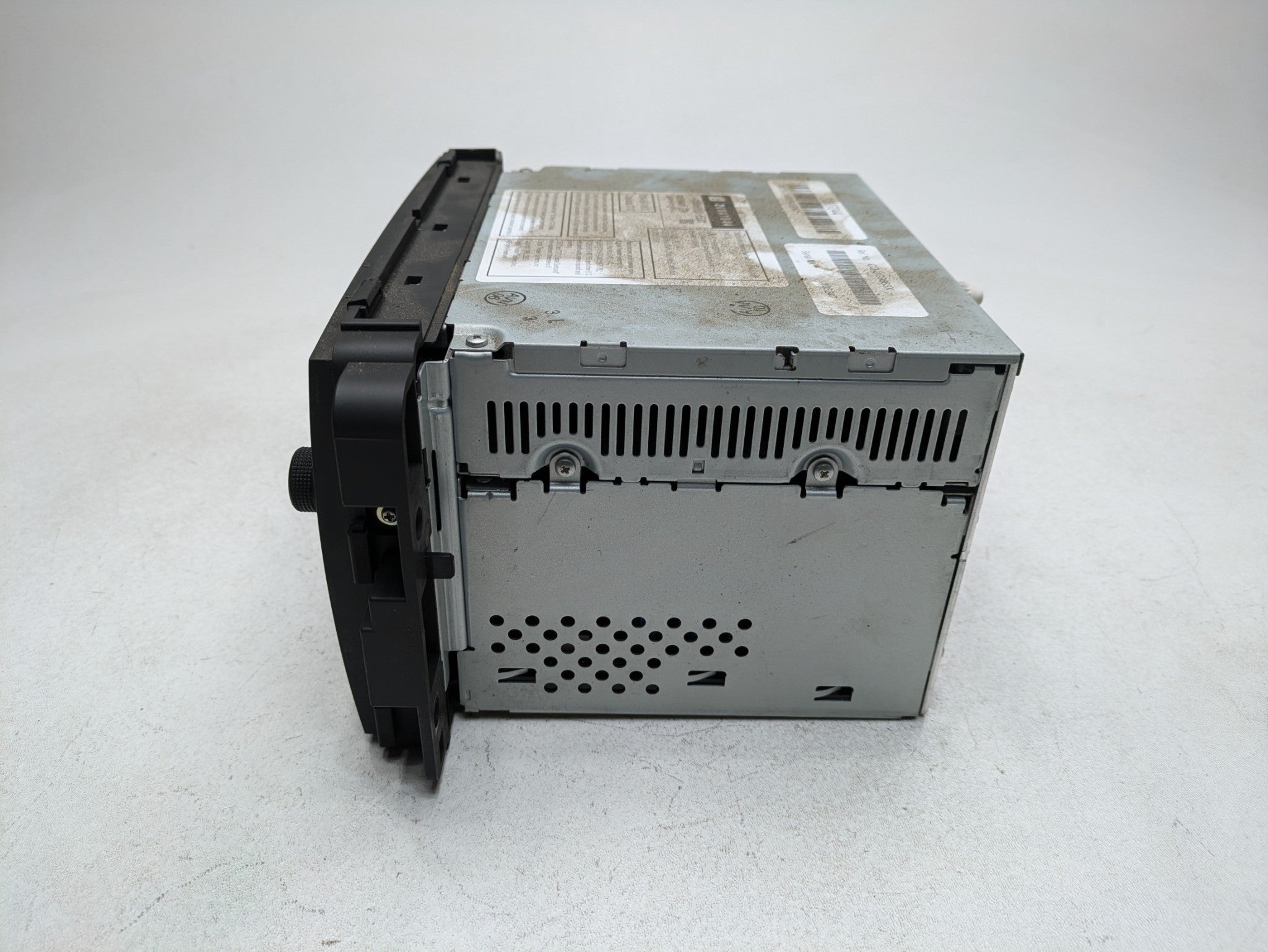 08 - 09 OEM CHEVROLET TAHOE HYBRID RADIO NAVIGATION DISPLAY SCREEN DVD PLAYER