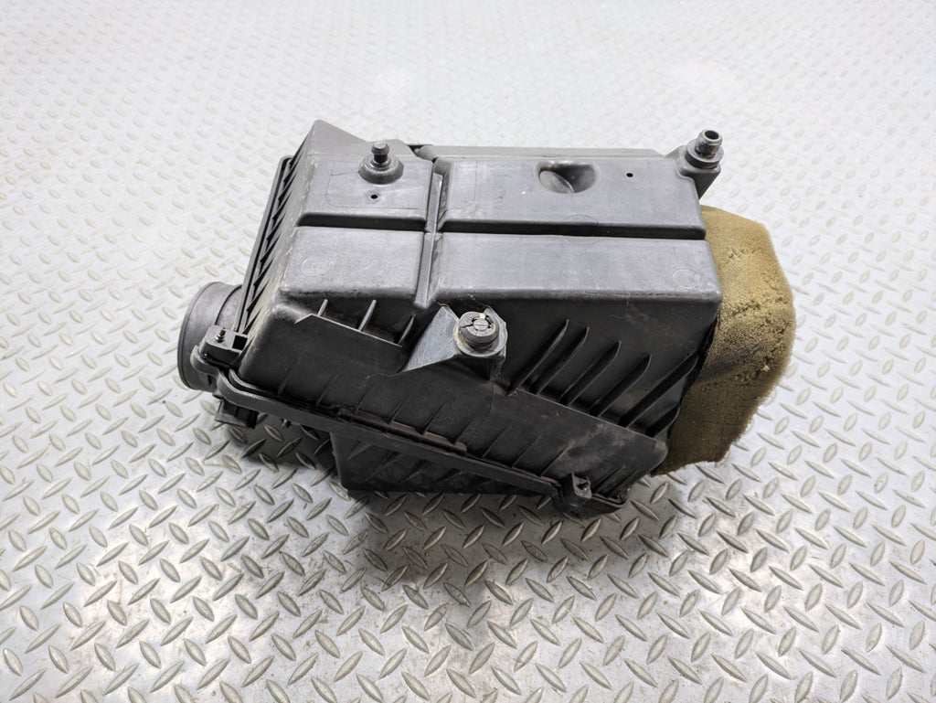 08 - 09 OEM CHEVROLET TAHOE HYBRID ENGINE AIR CLEANER FILTER BOX ASSEMBLY 6.0L