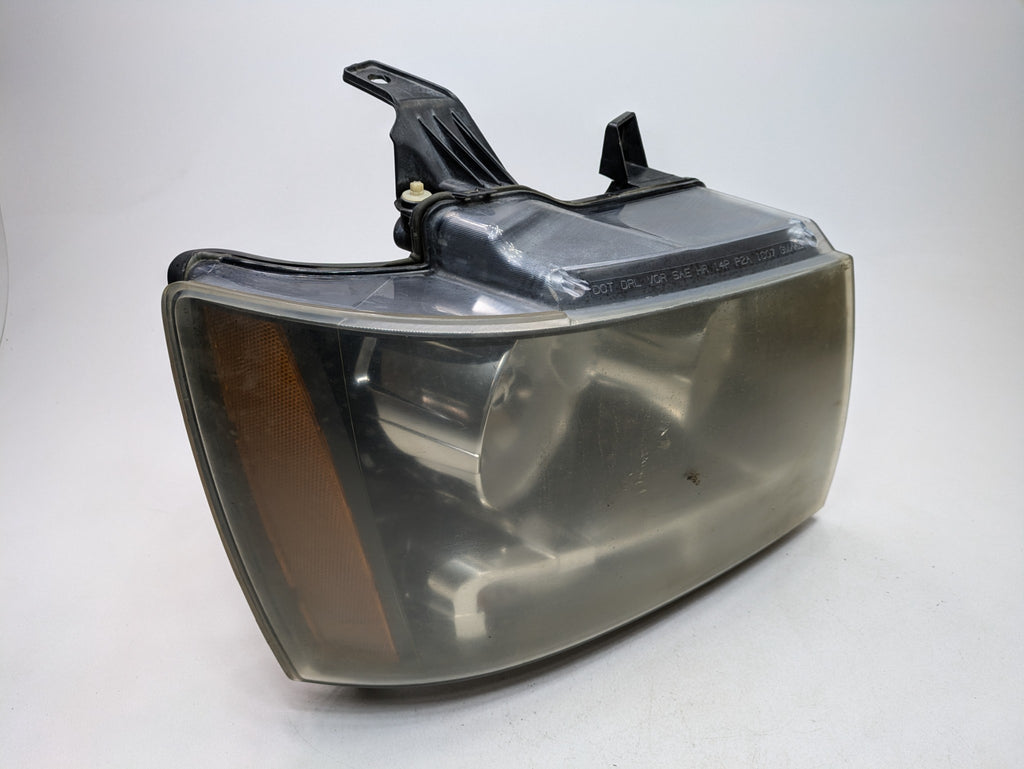 08 - 09 OEM CHEVROLET TAHOE HYBRID FRONT RIGHT SIDE HALOGEN HEADLAMP ASSEMBLY