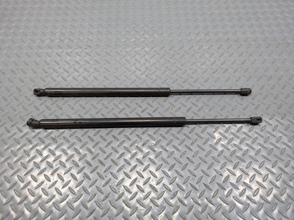 08 - 09 OEM CHEVROLET TAHOE HYBRID REAR LEFT AND RIGHT HATCH SUPPORT STRUTS SET