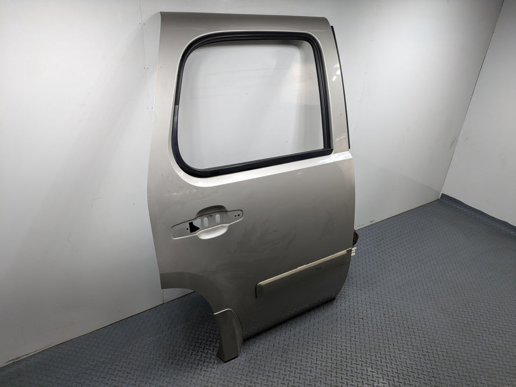 08 - 09 OEM CHEVROLET TAHOE HYBRID REAR RIGHT PASSENGER SIDE DOOR SHELL PANEL