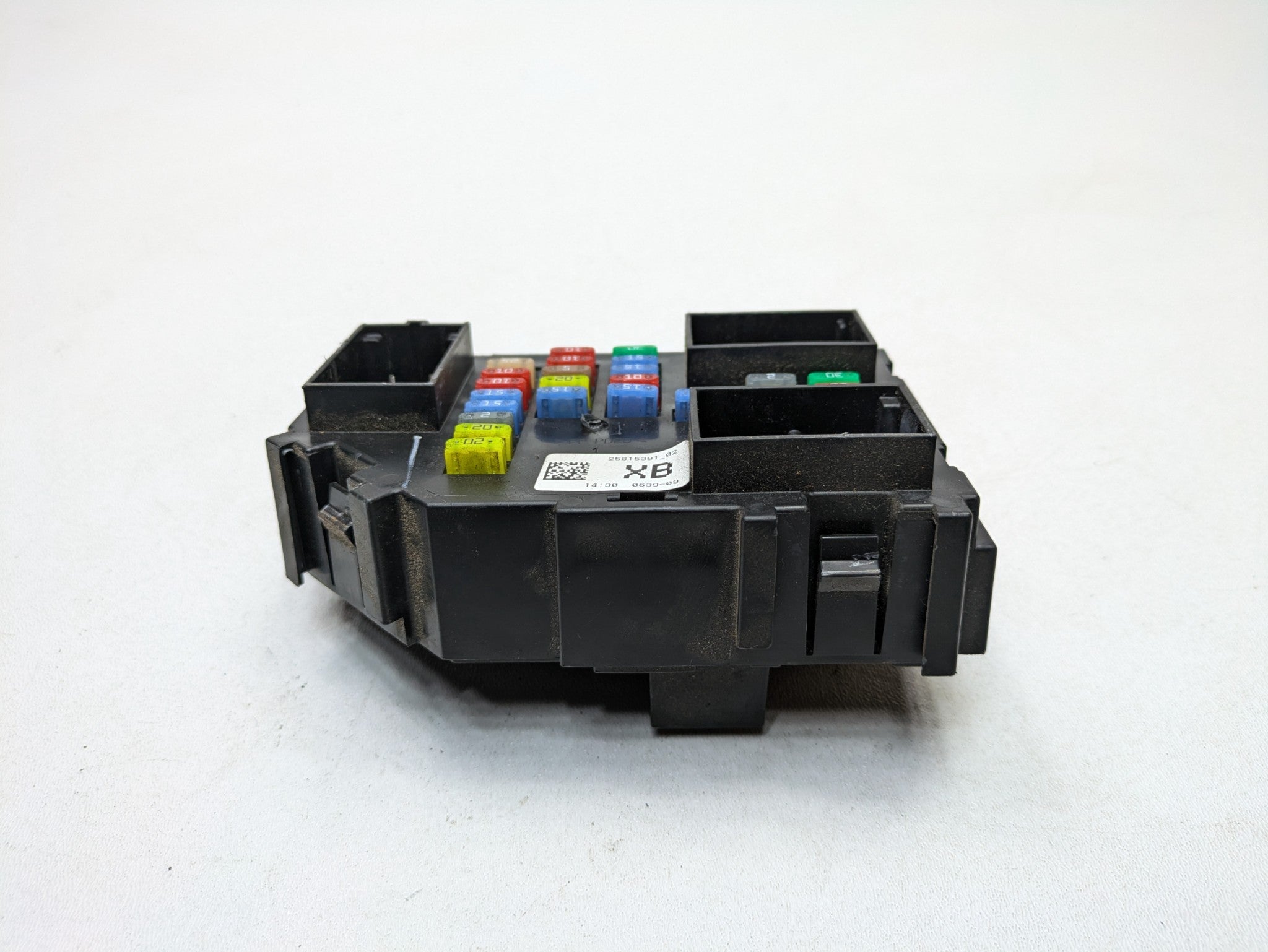 08 - 09 OEM CHEVROLET TAHOE HYBRID CABIN JUNCTION FUSE BOX RELAY CONTROL MODULE