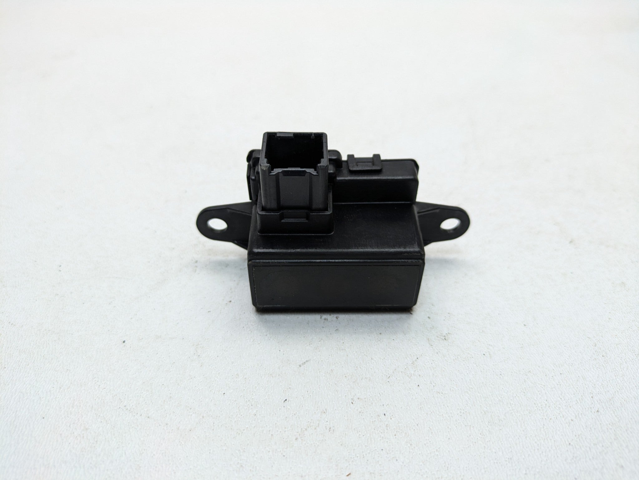 08 - 09 OEM CHEVROLET TAHOE HYBRID BACKUP REVERSE PARKING AID SENSOR INDICATOR