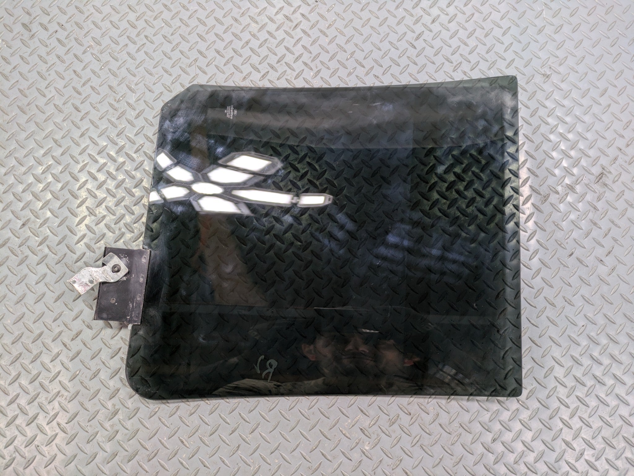 2006 - 2010 OEM FORD EXPLORER REAR LEFT DRIVER SIDE DOOR WINDOW GLASS