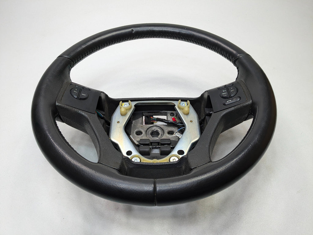 2006 - 2010 OEM FORD EXPLORER STEERING WHEEL WITH RADIO CONTROL SWITCHES BLACK