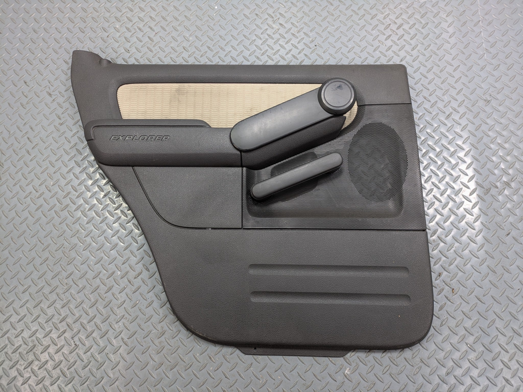2006 - 2010 OEM FORD EXPLORER REAR LEFT DRIVER SIDE INTERIOR DOOR TRIM PANEL