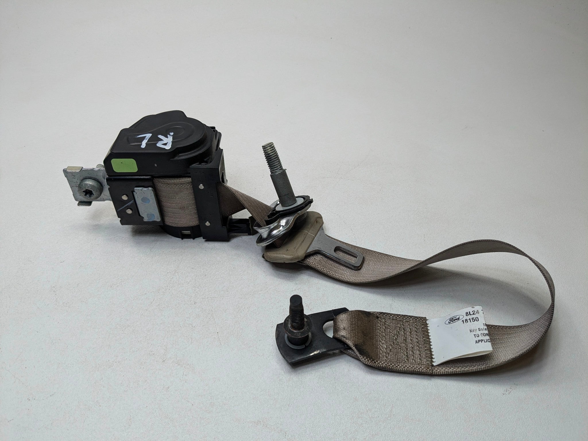 2006 - 2010 OEM FORD EXPLORER REAR LEFT DRIVER SIDE SEAT BELT RETRACTOR