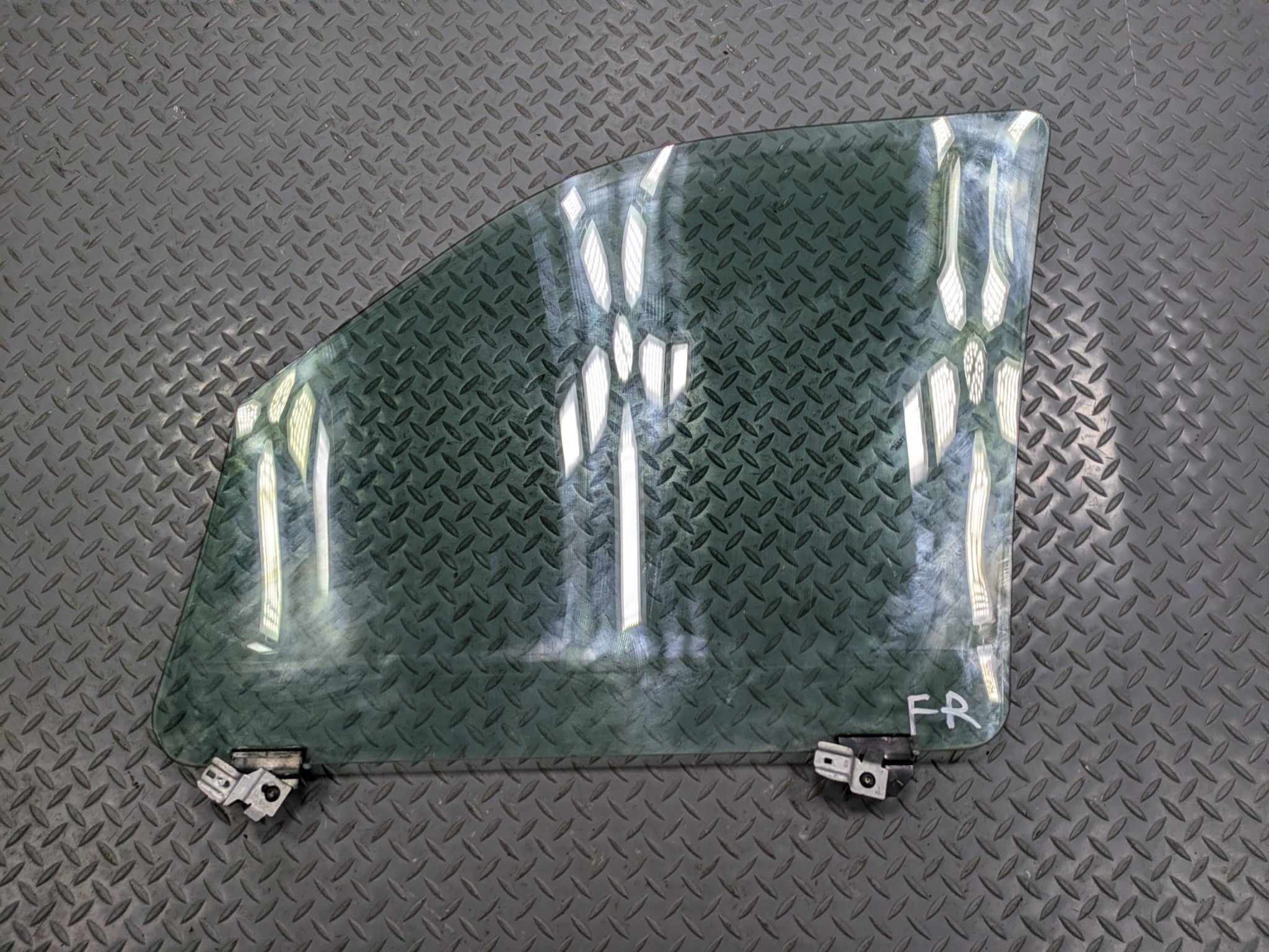 2006 - 2010 OEM FORD EXPLORER FRONT RIGHT PASSENGER SIDE DOOR WINDOW GLASS