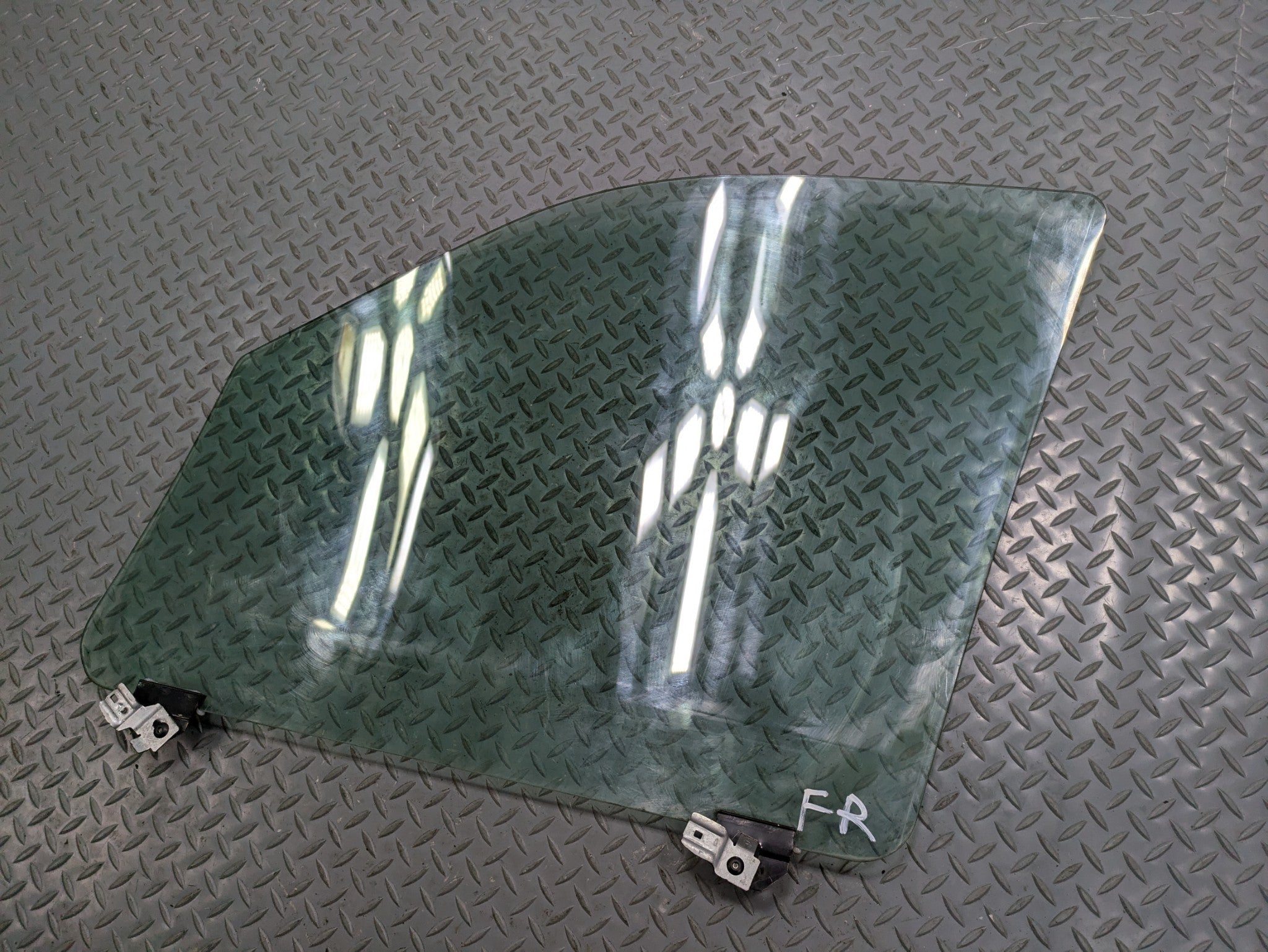 2006 - 2010 OEM FORD EXPLORER FRONT RIGHT PASSENGER SIDE DOOR WINDOW GLASS