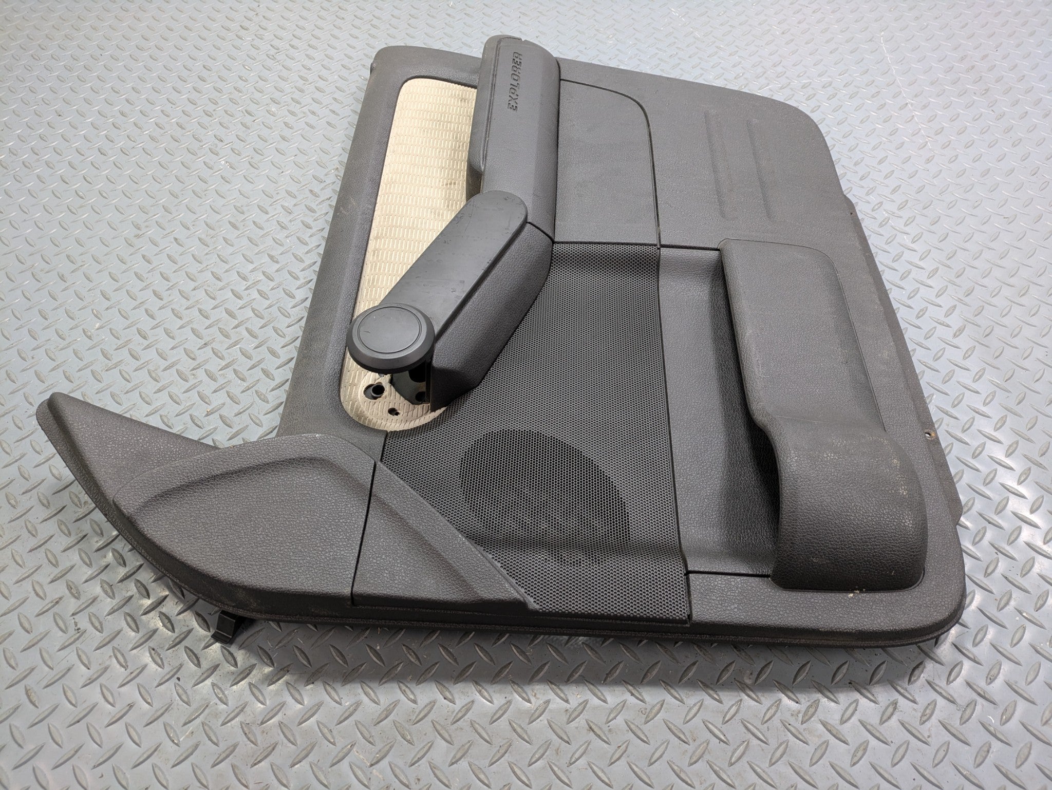 06 - 10 OEM FORD EXPLORER FRONT RIGHT PASSENGER SIDE INTERIOR DOOR TRIM PANEL