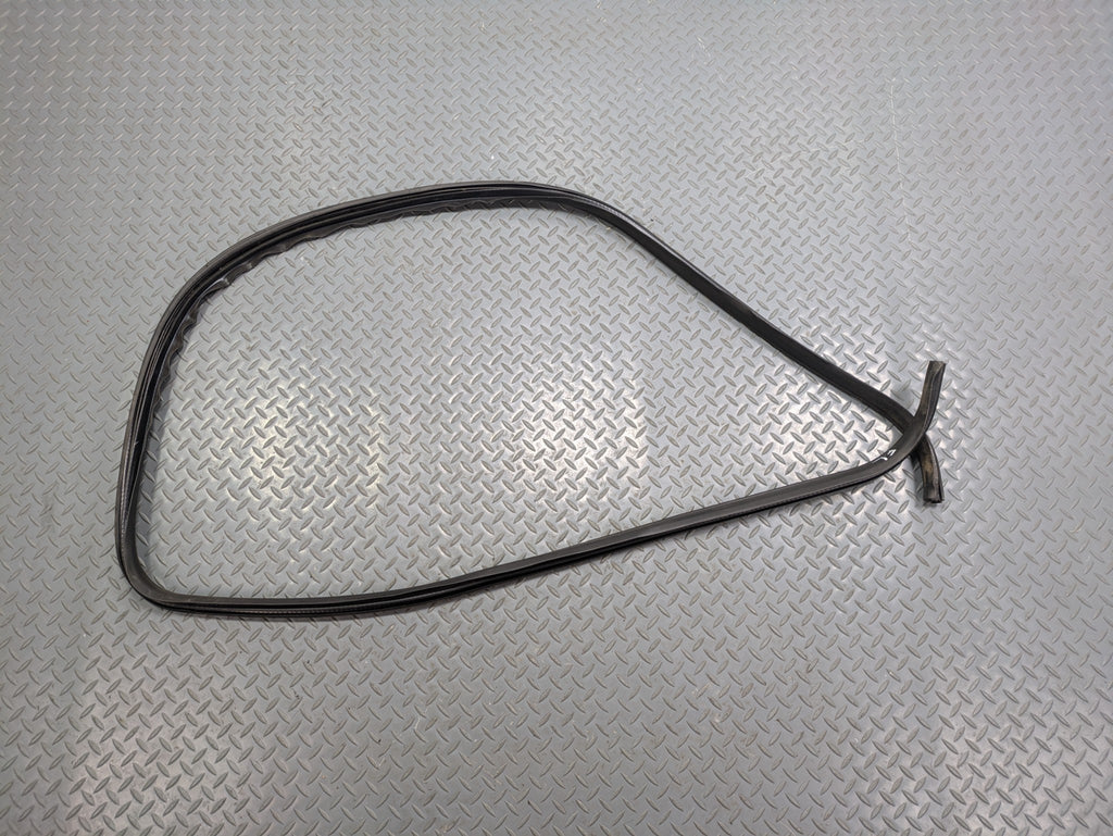 2006 - 2010 OEM FORD EXPLORER FRONT LEFT DRIVER SIDE WEATHER STRIPPING RUBBER