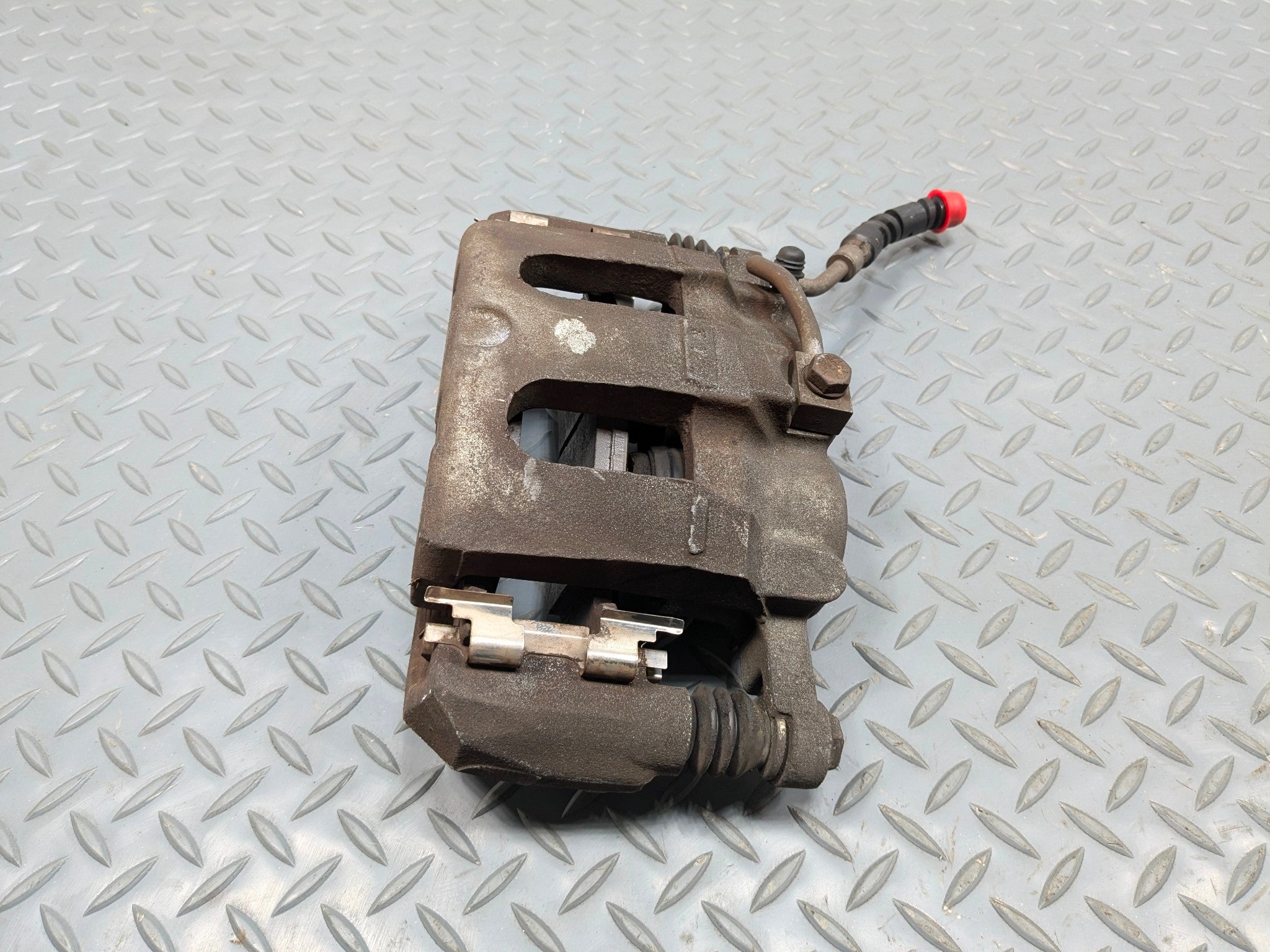 2006 - 2010 OEM FORD EXPLORER FRONT LEFT DRIVER SIDE BRAKE CALIPER ASSEMBLY