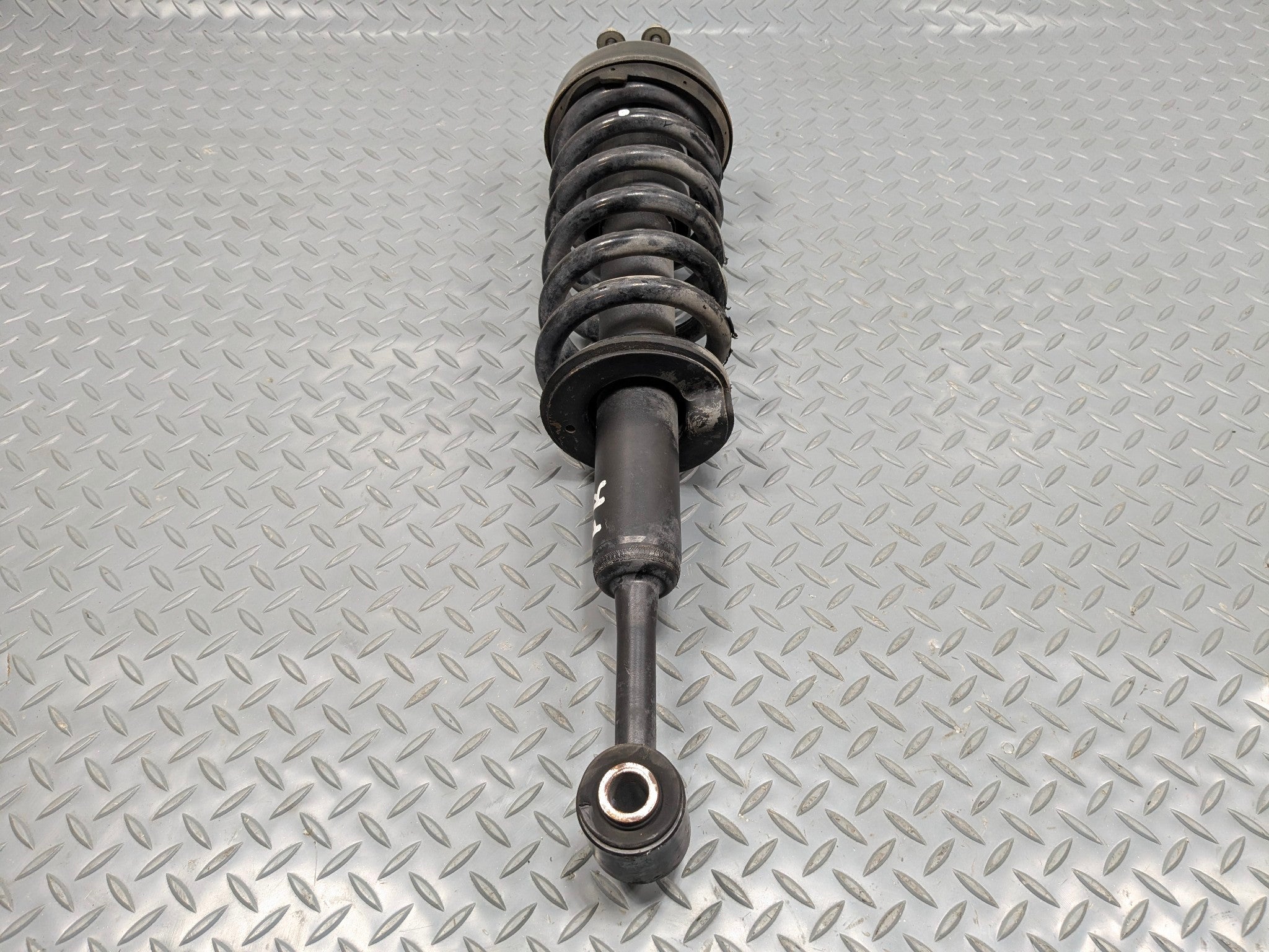 2006 - 2010 OEM FORD EXPLORER FRONT RIGHT SIDE SUSPENSION SHOCK ABSORBER STRUT