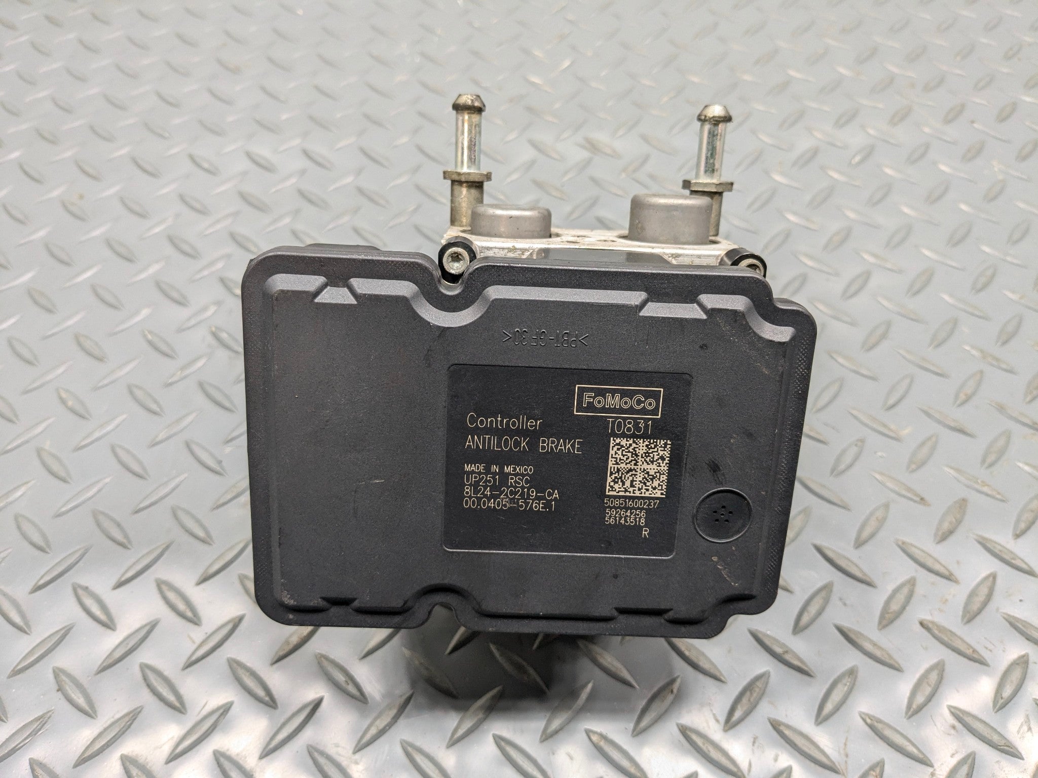 2006 - 2010 OEM FORD EXPLORER ANTI LOCK BRAKE PUMP ABS CONTROL MODULE