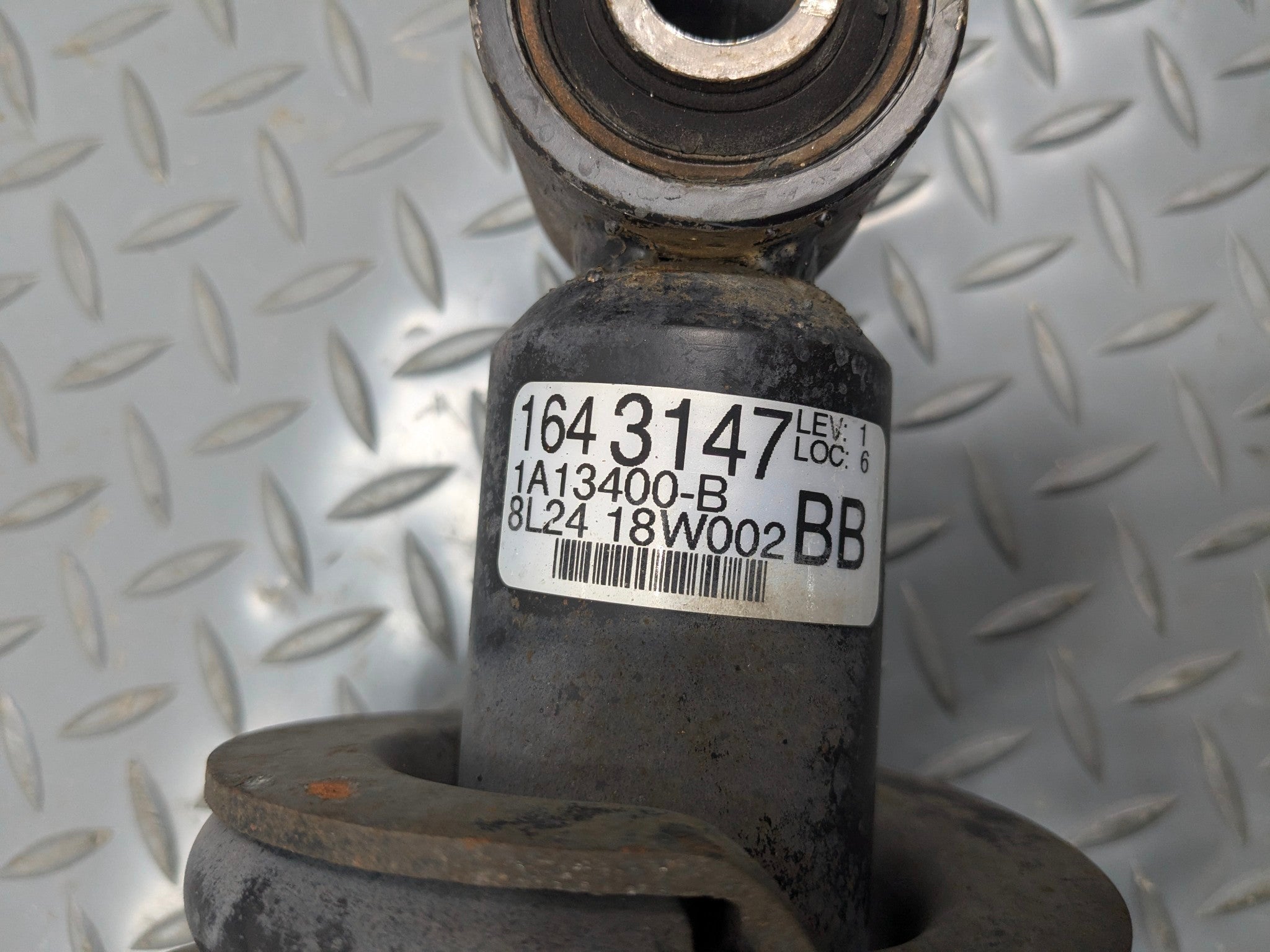 2006 - 2010 OEM FORD EXPLORER REAR LEFT SIDE SUSPENSION SHOCK ABSORBER STRUT