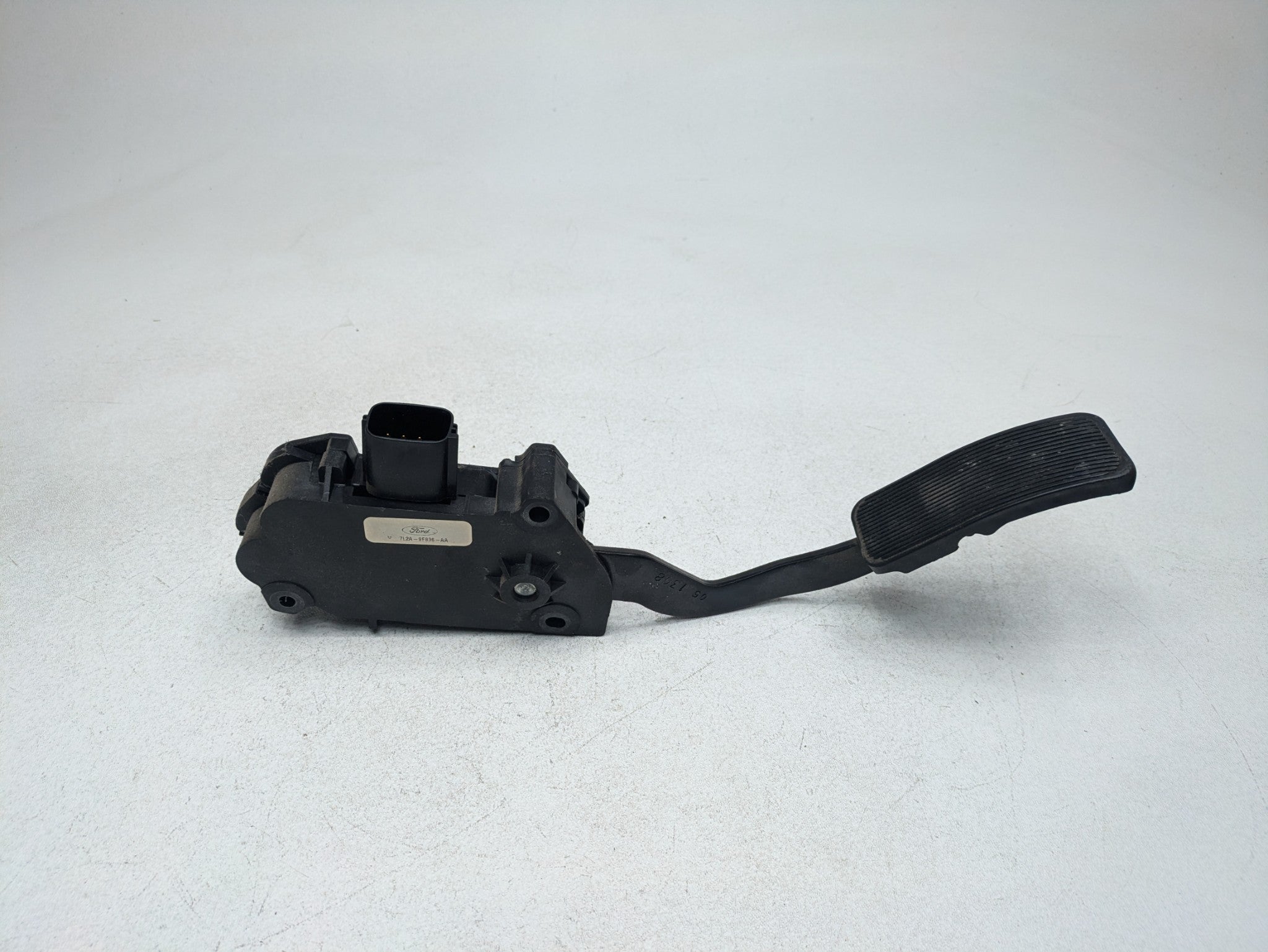 2006 - 2010 OEM FORD EXPLORER GAS PEDAL ACCELERATOR THROTTLE SENSOR ASSEMBLY