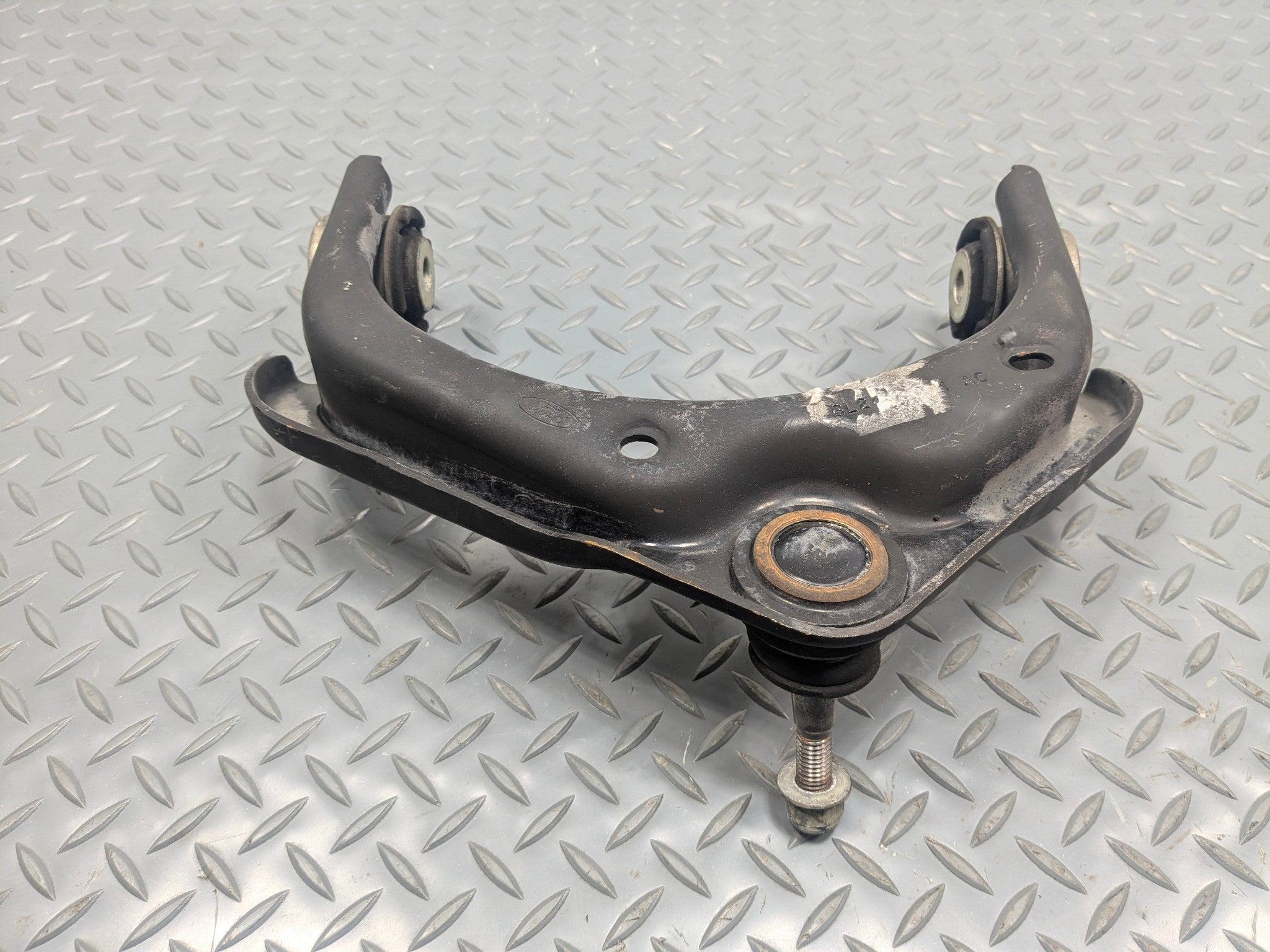 2006 - 2010 OEM FORD EXPLORER FRONT LEFT DRIVER SIDE UPPER CONTROL ARM