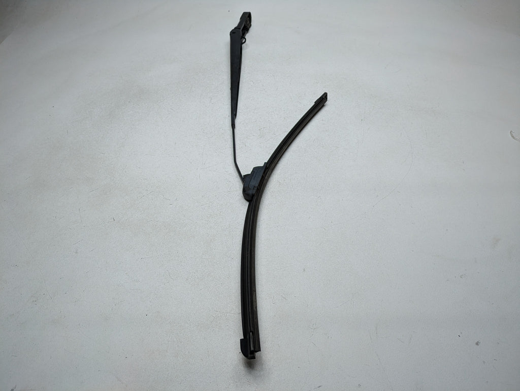 2006 - 2010 OEM FORD EXPLORER FRONT RIGHT PASSENGER SIDE WINDSHIELD WIPER ARM