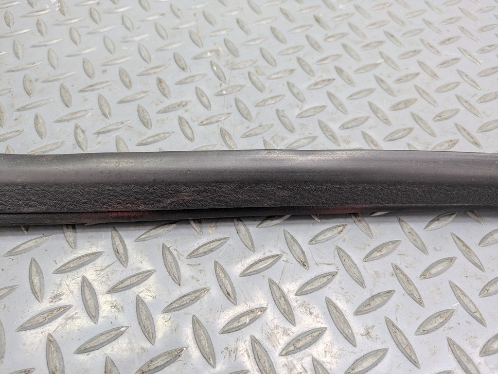 2006 - 2010 OEM FORD EXPLORER REAR RIGHT PASSENGER SIDE WEATHER STRIPPING RUBBER