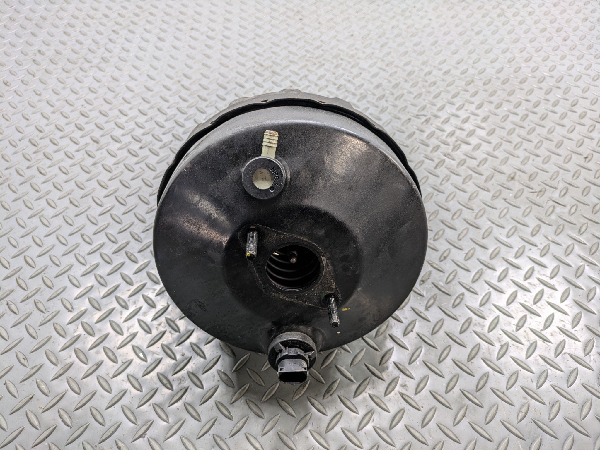 2006 - 2010 OEM FORD EXPLORER POWER BRAKE BOOSTER ASSEMBLY