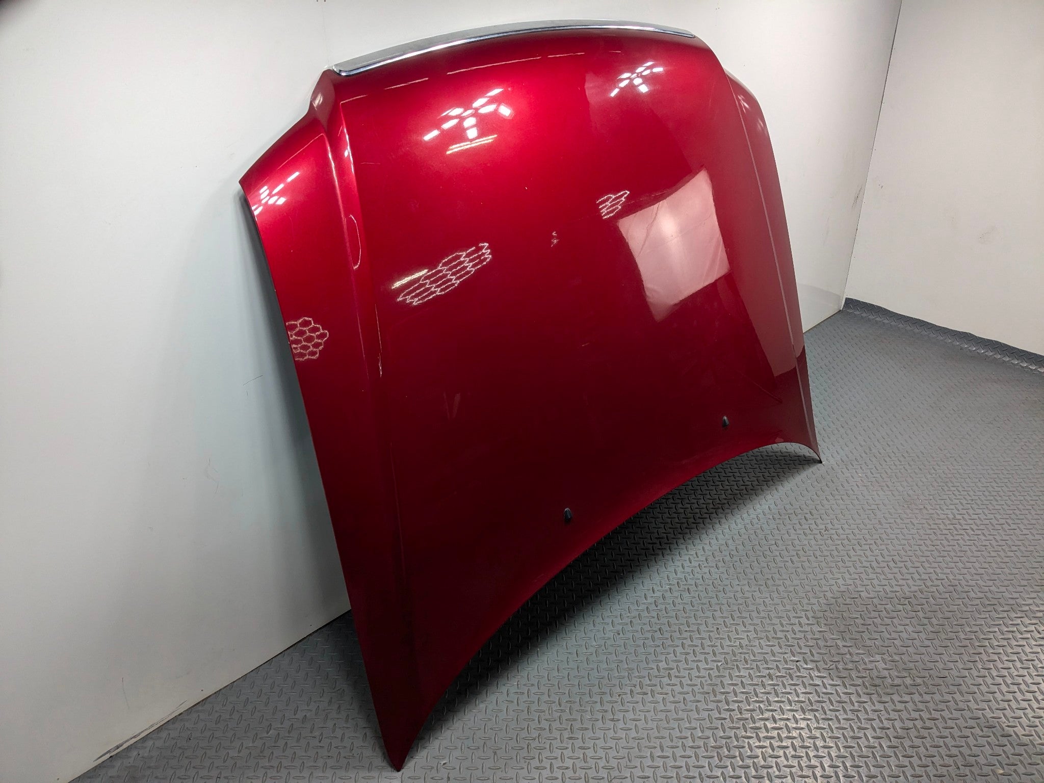 2006 - 2010 OEM FORD EXPLORER FRONT HOOD BONNET SHELL PANEL ASSEMBLY RED