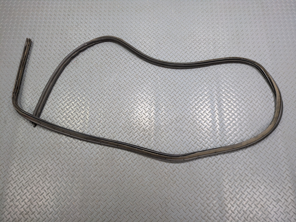 2006 - 2010 OEM FORD EXPLORER REAR TRUNK TAILGATE SEAL WEATHER STRIPPING RUBBER