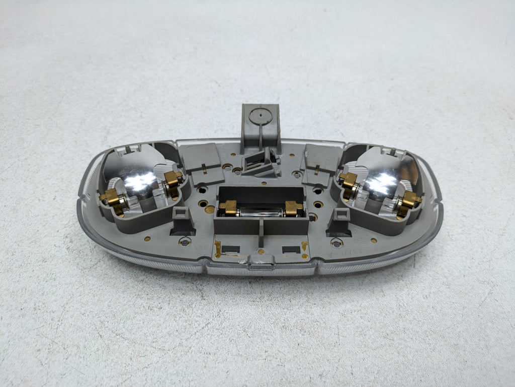 2006 - 2010 OEM FORD EXPLORER INTERIOR OVERHEAD DOME LIGHT ASSEMBLY