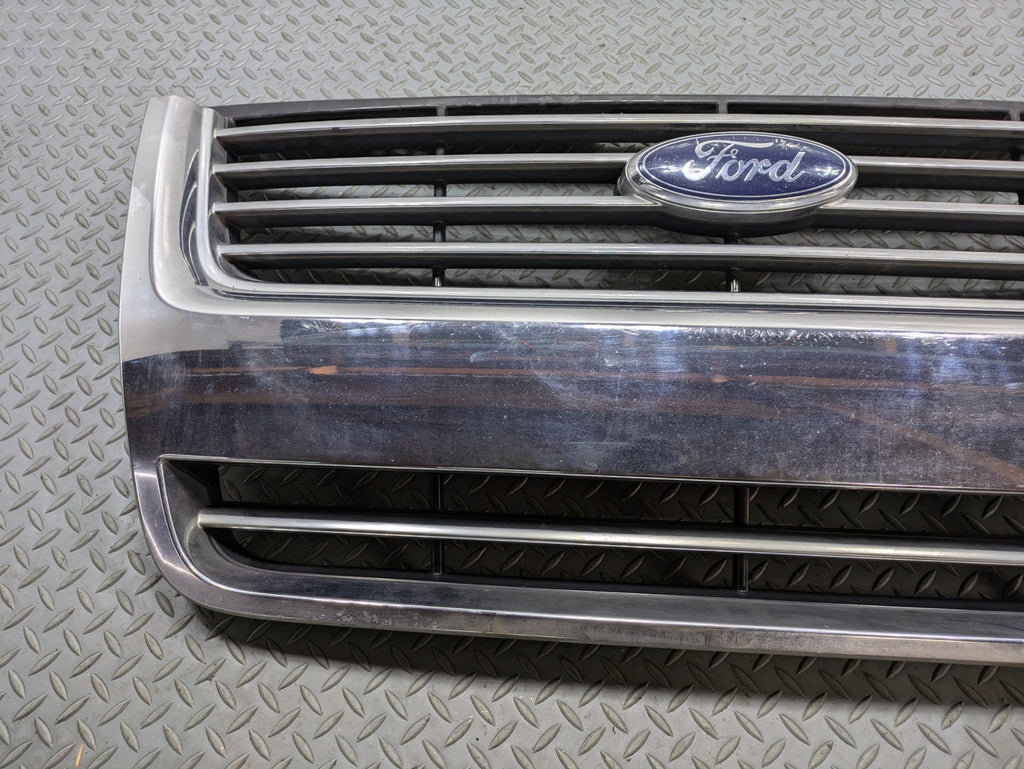 2006 - 2010 OEM FORD EXPLORER FRONT UPPER BUMPER GRILLE CHROME WITH EMBLEM