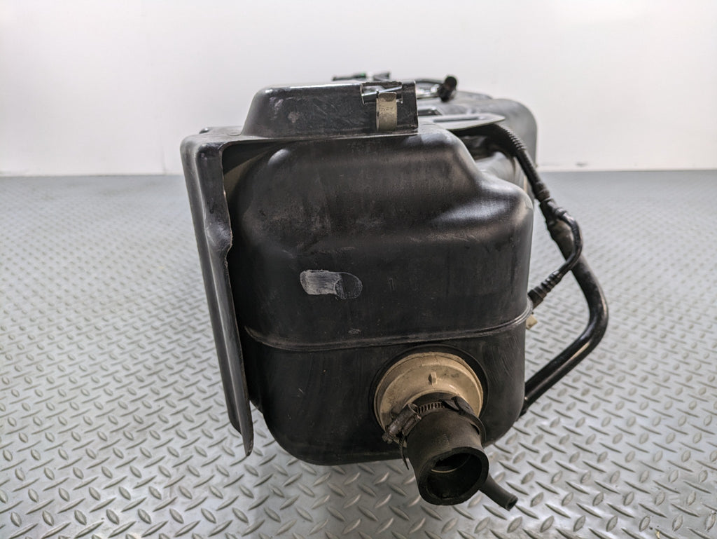 2006 - 2010 OEM FORD EXPLORER GAS FUEL TANK CONTAINER ASSEMBLY