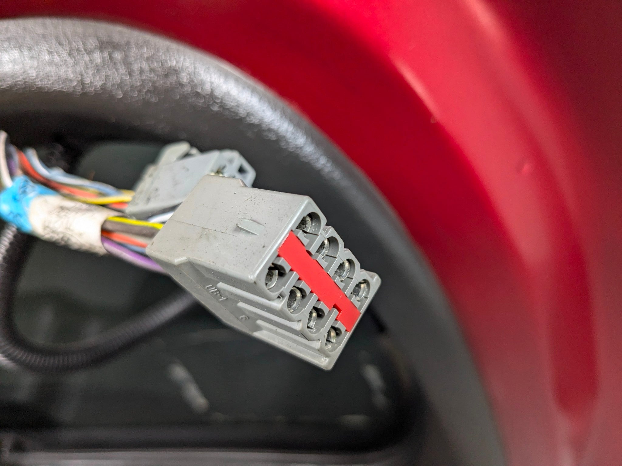 06 - 10 OEM FORD EXPLORER REAR TRUNK TAILGATE SHELL PANEL WITH GLASS ASSEMBLY