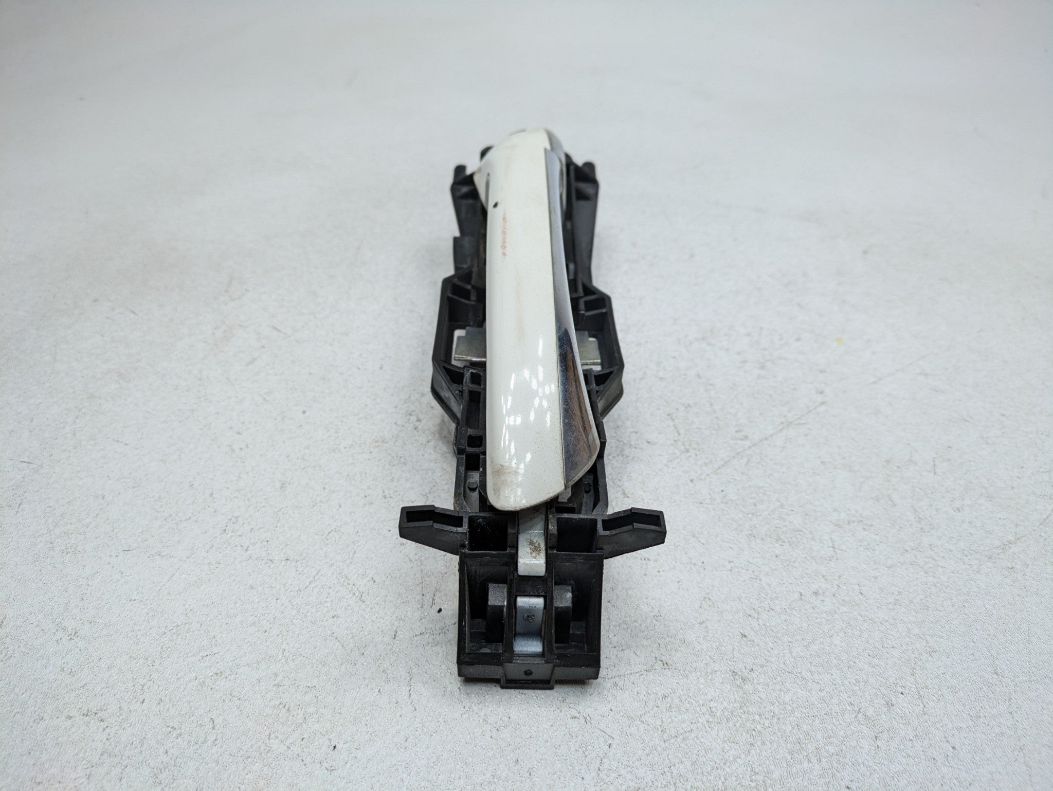 02 - 05 OEM MERCEDES BENZ CLK320 FRONT RIGHT PASSENGER SIDE EXTERIOR DOOR HANDLE