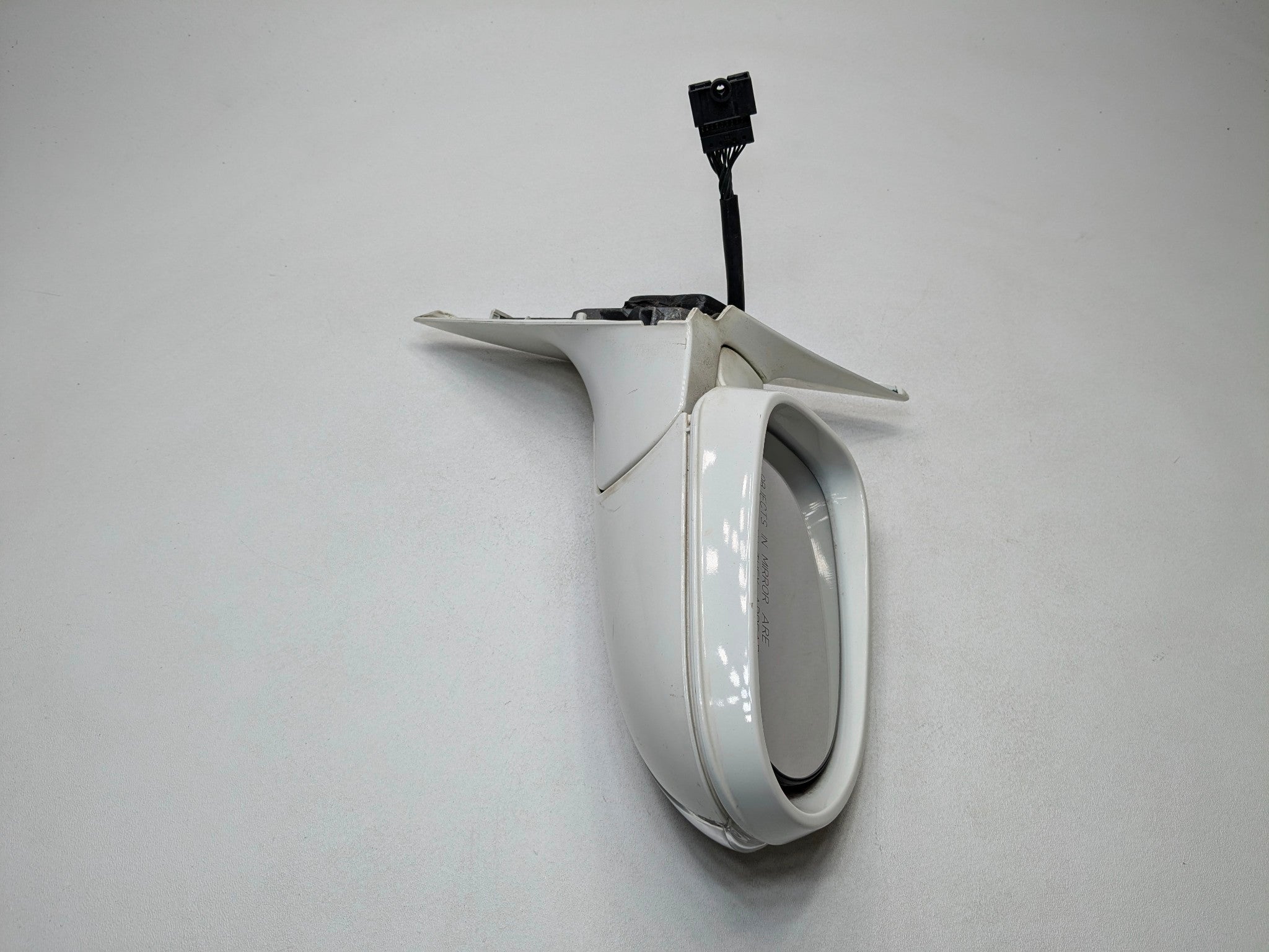 2002 - 2005 OEM MERCEDES BENZ CLK320 RIGHT PASSENGER SIDE REAR VIEW MIRROR WHITE