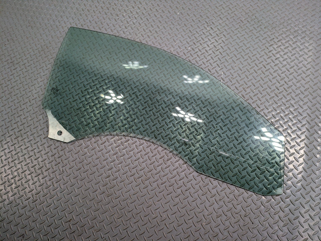 02 - 05 OEM MERCEDES BENZ CLK320 FRONT RIGHT PASSENGER SIDE DOOR WINDOW GLASS