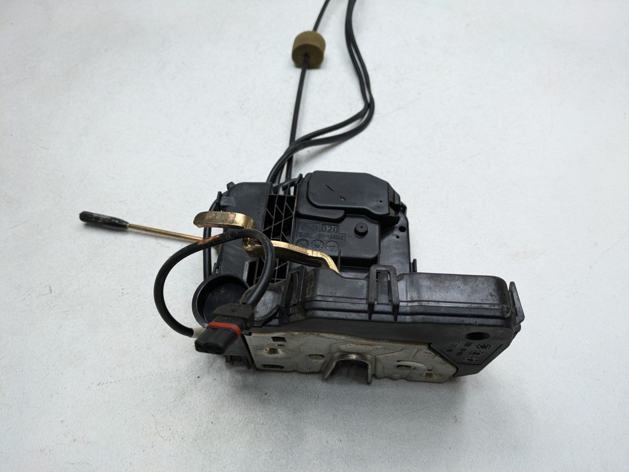 2002 - 2005 OEM MERCEDES BENZ CLK320 FRONT RIGHT SIDE DOOR LATCH LOCK ACTUATOR
